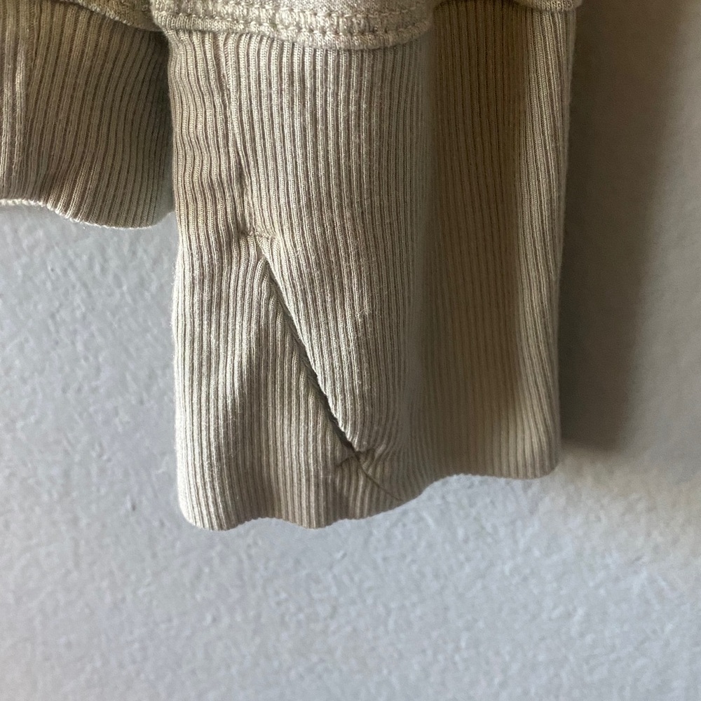 3 In A BUNDLE -All In Motion- Long Sleeve Pullover Sweatshirt | Lightweight | - Picture 11 of 12